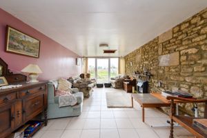 Family Room- click for photo gallery